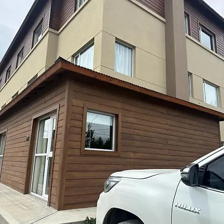 Tierra Tehuelche Hosteria Y Aparts El Calafate Exterior photo